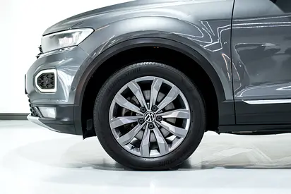 صورة 4 لـ 2021 Volkswagen T-ROC