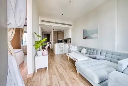 Marina View | High Floor | Immediate Move In!