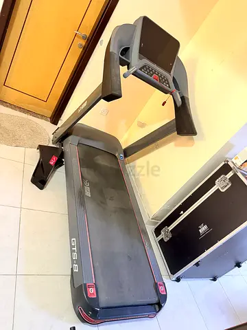 GTS-8 Treadmill in Good Working Condition - Foldable Home Treadmill