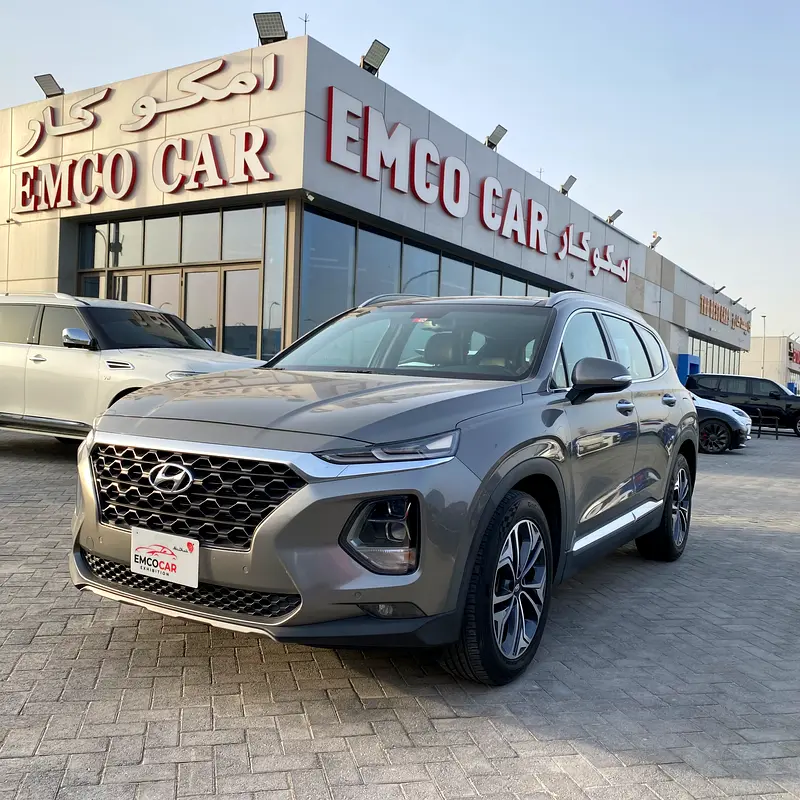 Hyundai Santa Fe 2020 — photo 1 of 17