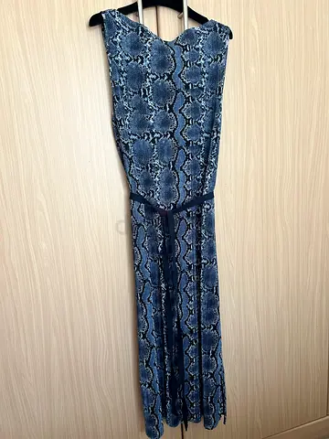 HM Blue snakeskin print midi dress, straight with belt