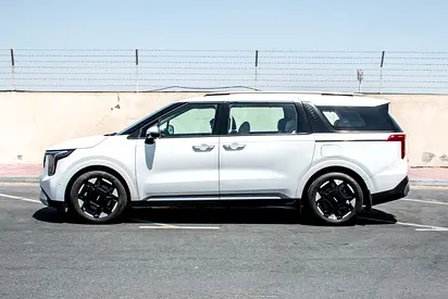 2025 KIA CARNIVAL 照片 4