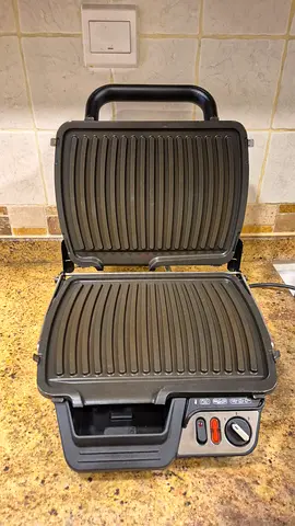 Electric Grill Tefal (one side not heating)