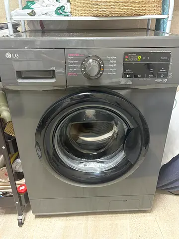 LG washing machine 7kg