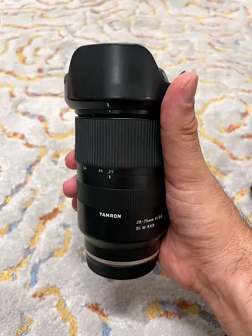 Tamron 28-75mm f2.8 E mount sony lens one of the best aharpest lens all around photography and vide