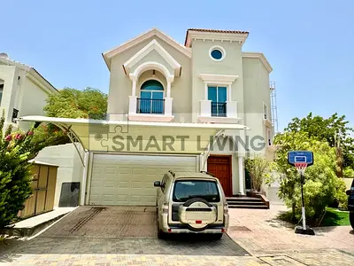 Exceptional 5 Bed Villa w Pool | Avail 1st August
