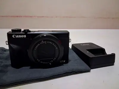 Canon G7 X Mark III