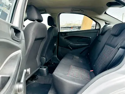 2020 FORD FIGO 照片 16