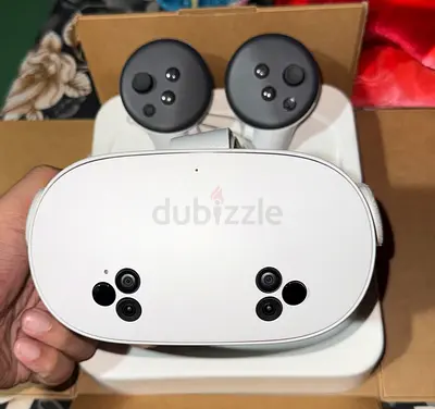 Meta (Oculus) Quest 3s / Meta Quest headset with controllers - 256GB Good condition