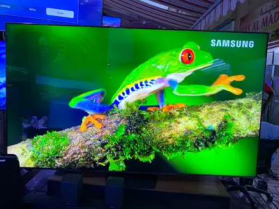 SAMSUNG QLED 98 INCH Q80C SMART 4K TV MODEL 2024 SAME LIKE NEW