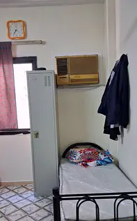Bur Dubai, behind ENBD Bank, bed space for an Indian bachelor