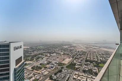 Penthouse Directly Connected to Dubai Mall