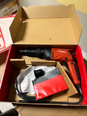 Hilti ST 1800 Adjustable Torque Screwdriver