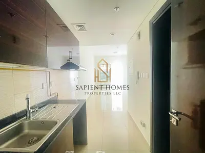 Spacious Size |Prime Location I Ready to move in