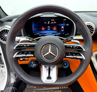 صورة 13 لـ 2024 Mercedes-BENZ SL