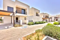 Double Row | Mid Unit | A New Family Home!