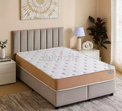 Almost New HomeBox Orthopedic Queen Size Mattress – in Original Plastic – Used Less Than 1 Month