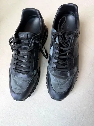 Louis Vuitton Men Sneakers