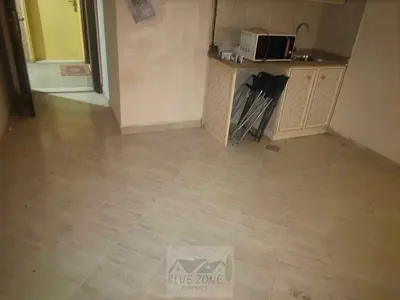 Studio Flat with split Ac just in 11999 in bu tina