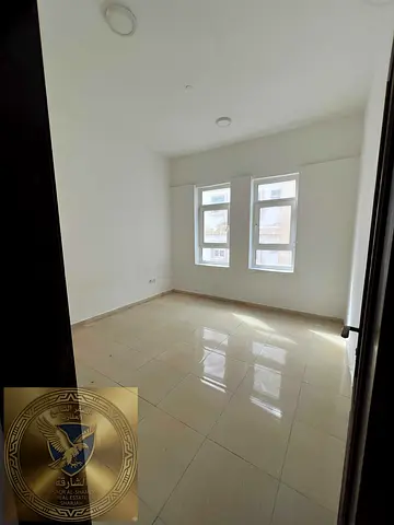شقه  غرفه وصاله مع بلكونه و اطلاله مفتوحه   للايجار السنوى