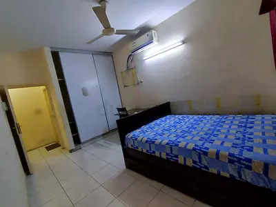 Huge bedroom with separate balcony for Ladies or couples in Karama. 3300AED Including everything.