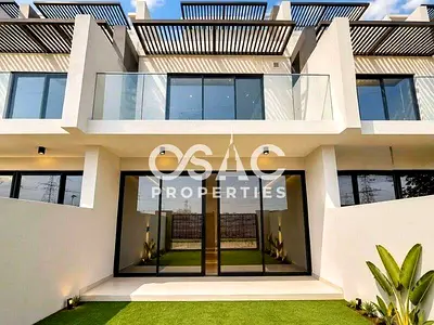 SPACIOUS | PRIVATE ELEVATOR | IDEAL FOR FAMILIES