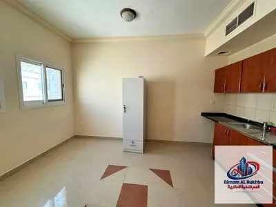 Large studio in Al Kulaiah. Premium finishes, central AC/gas, prime location near services. Great price, 6 payments & deferred deposit.