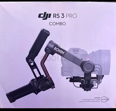 DJI RS 3 Pro Combo Ronin Gimbal