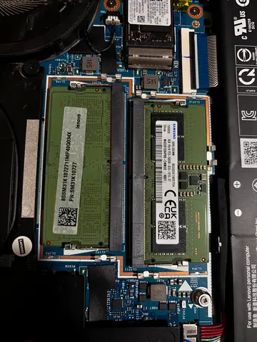 Samsung 8x2GB DUAL CHANNEL DDR5 Laptop RAM Module