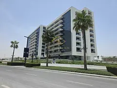 Stunning Sea and Bermuda Villas View | 1BR Furnished | High Floor