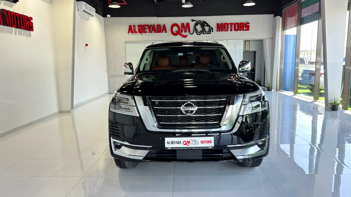 Nissan Patrol 2021 — photo 1 of 14