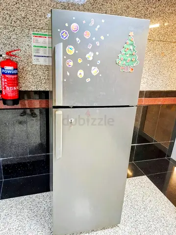 Super General Family Size Fridge