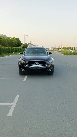 Infiniti QX70 Luxury 2016 GCC Specs Lady Driven