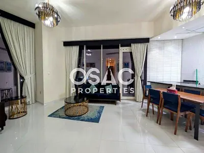 STYLISH FURNISHED | 2-BEDROOM APARTMENT
