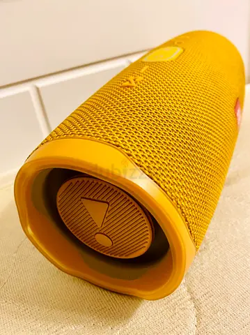 JBL charge4 Bluetooth Speaker - Mustard Yellow