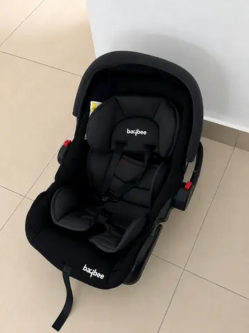 Baybee Infant Car Seat in Black