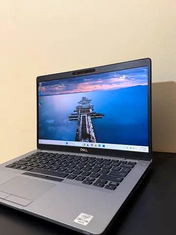 Dell Core i7 processor 512 gb ssd 16 gb ram Very Clean laptop