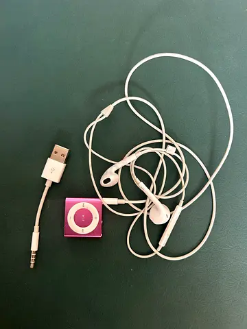 Apple iPod Shuffle 4th Gen (Pink) with Earphones and USB Cable - Used