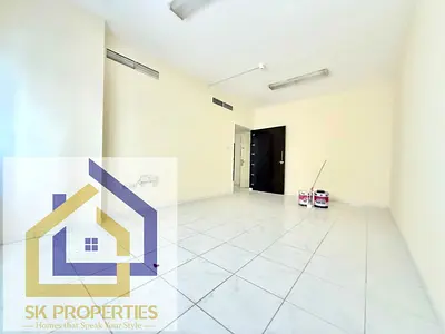 SUNSHINE 🌞 CLOSE HALL EXTRA DINIG SPACE VERY GOOD MAINTENANCE ONE BHK FLAT BIG SIZE KITCHEN JUST ONLY 29K