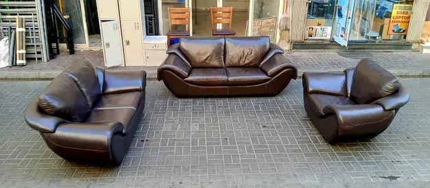3-Piece Brown Leather Sofa Set - Good Condition 6 SEATER