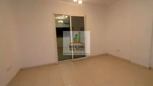 شقة بغرفة نوم واحدة | EMR-25 | منظر موقف سيارات