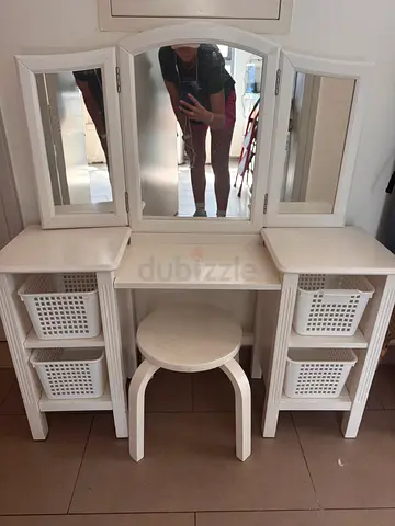 Pottery barn - White Wooden Dressing Table with Mirror and Stool - Good Condition