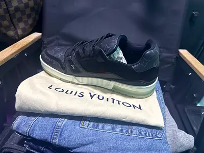 Louis Vuitton mens sneakers - black monogram, gently used