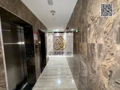📌 للإيجار – شقة غرفتين وصالة | أول ساكن | الجرف 3 | عائلات فقط | 3 حمامات | قريب جدًا من شارع الشيخ محمد بن زايد