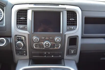 2023 RAM 1500 — миниатюра 9
