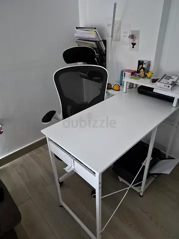 White compact study desk with ergonomic mesh office chair - set