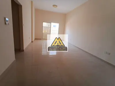 شقة غرفتين وصالة للإيجار السنوي | بلكونة وإطلالة مفتوحة | تكييف مركزي | سهله الوصول