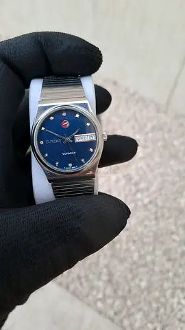 VINTAGE RADO VOYAGER  DIAMOND DIAL  BLUE WATCH AUTOMAIC SWISS 1970s ORIGINAL VINTAGE DAY/DATE 35MM