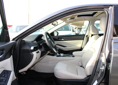 Nissan Altima SV, миниатюра 7