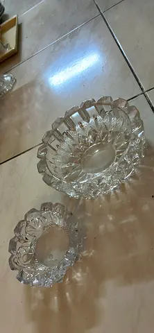 New Round Trays